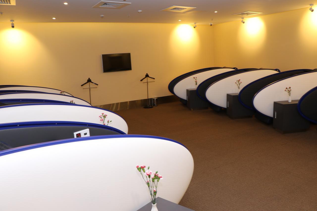 Aviserv Lounge Hotel Mumbai  Buitenkant foto